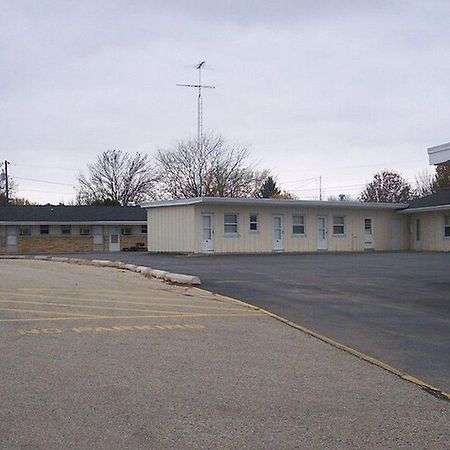 Grand View Motel Beaver Dam Екстериор снимка