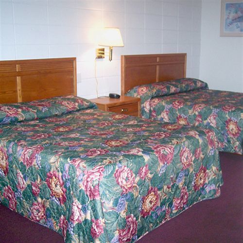 Grand View Motel Beaver Dam Екстериор снимка