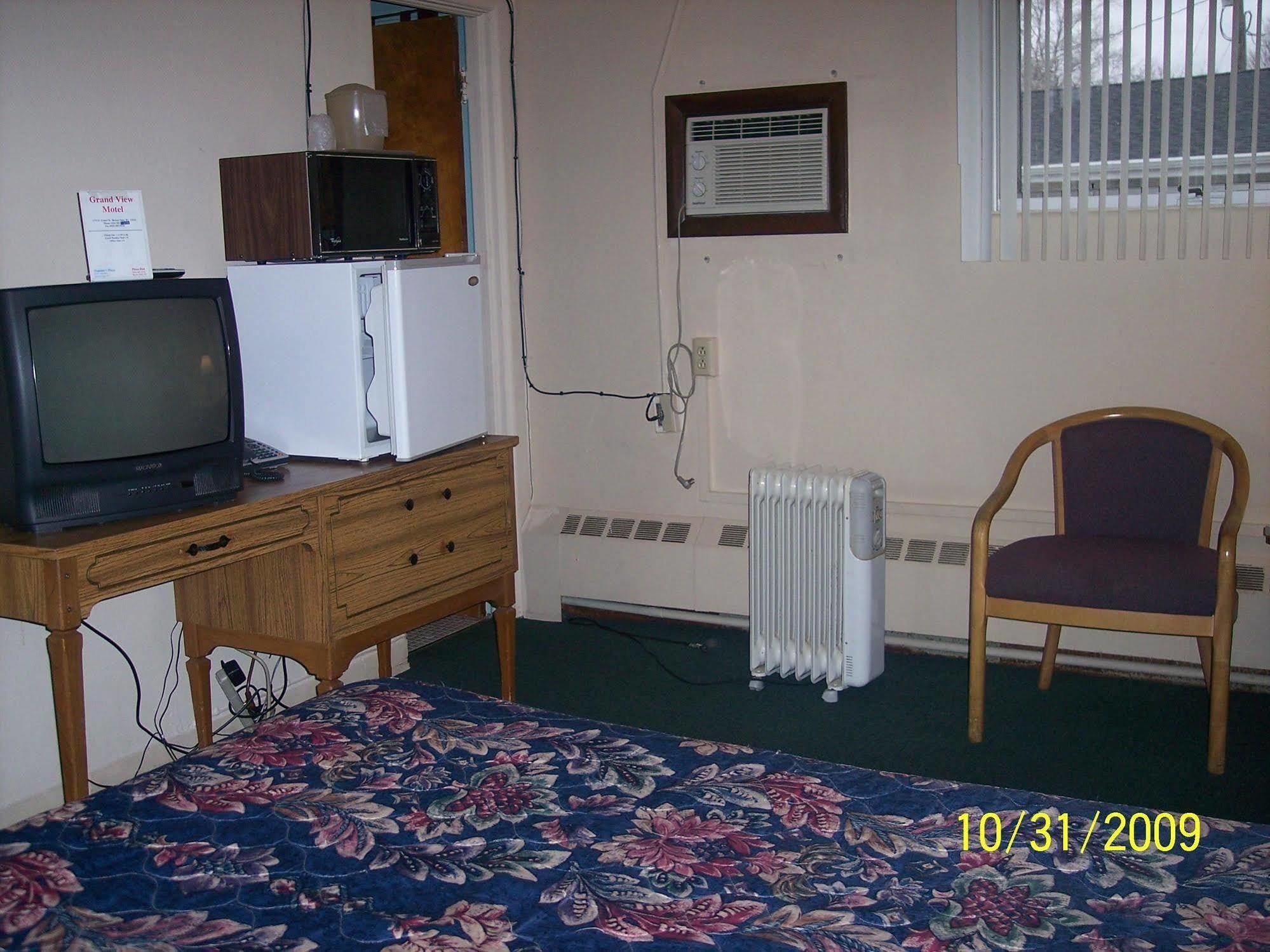 Grand View Motel Beaver Dam Екстериор снимка