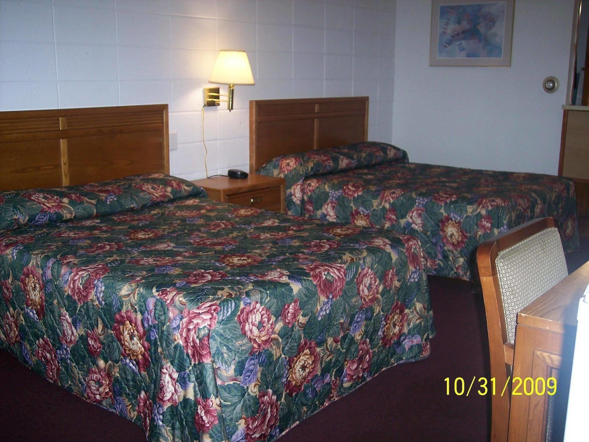 Grand View Motel Beaver Dam Екстериор снимка