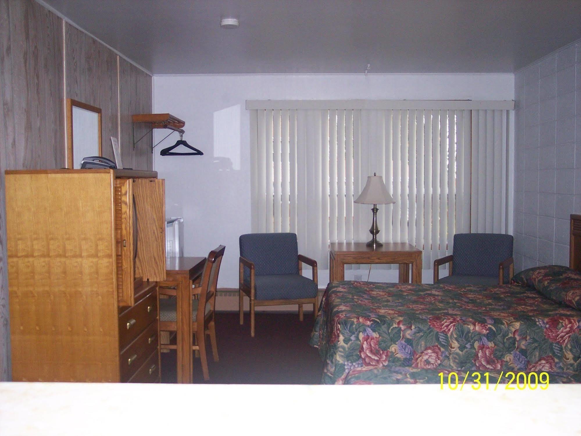 Grand View Motel Beaver Dam Екстериор снимка