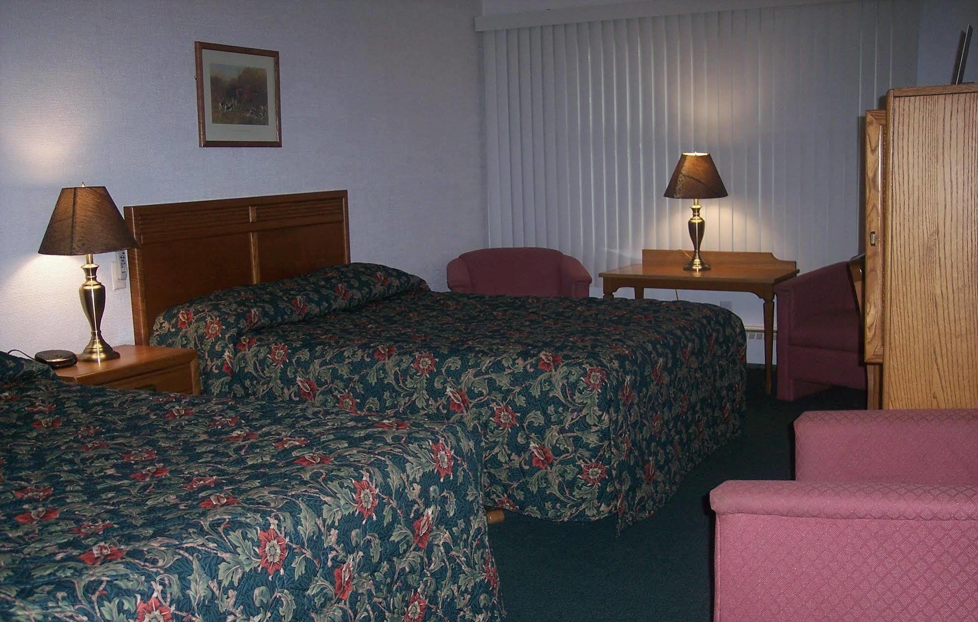 Grand View Motel Beaver Dam Екстериор снимка